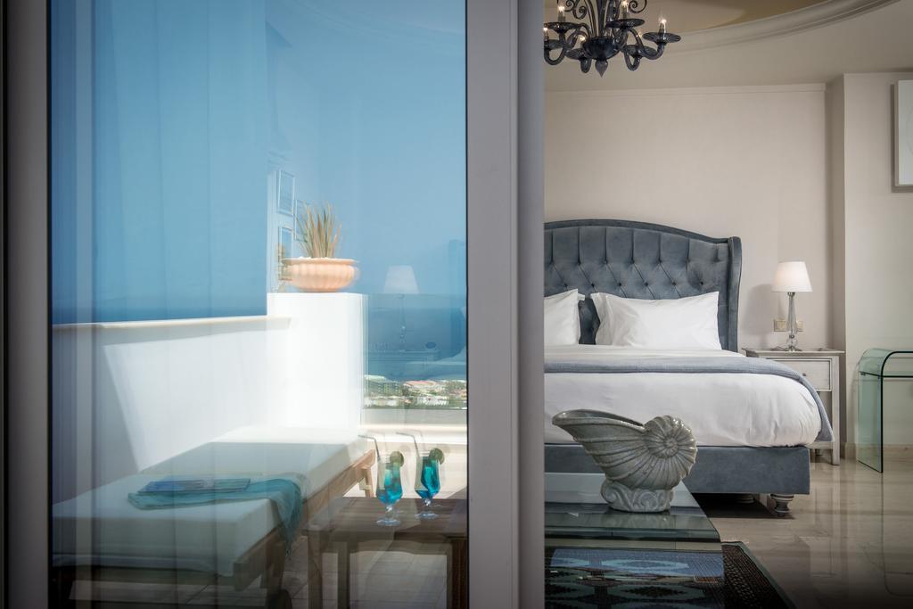 Hotel Creta Blue Luxury Collection (Adults Only) à Hersónissos Extérieur photo